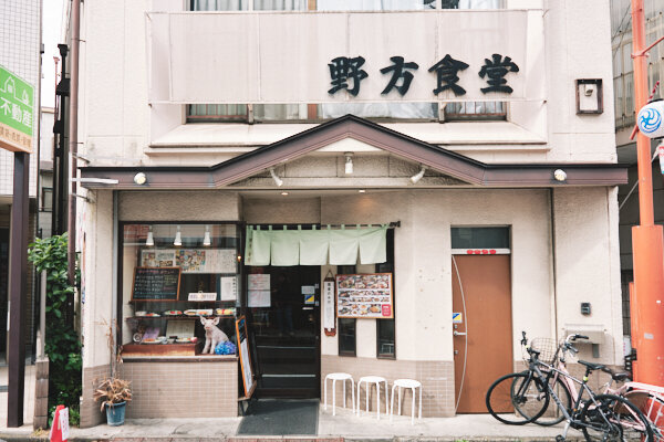 03-2_shokudo.jpg